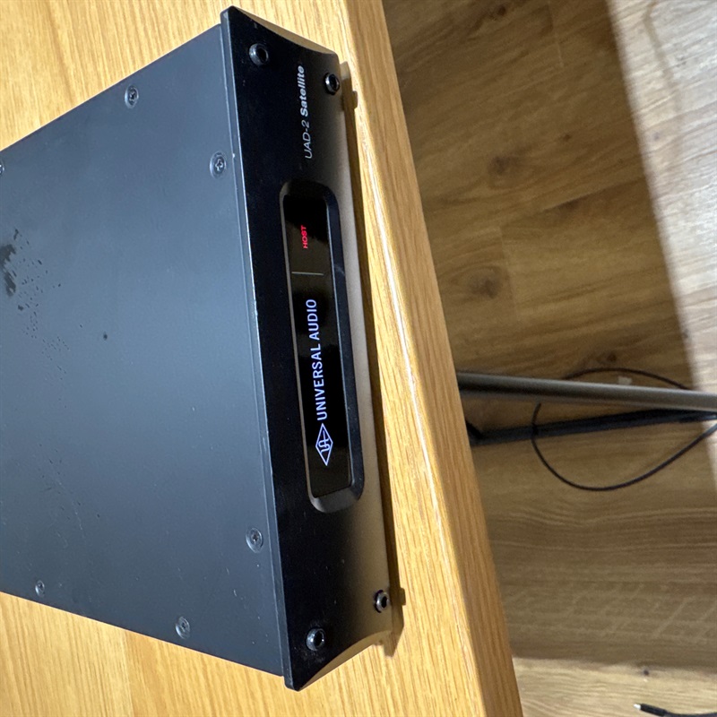 Universal Audio UAD-2 satellite QUADの画像